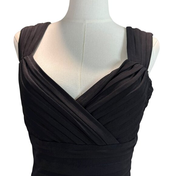 White House Black Market Black Sleeveless Dress Size 8 – Fully Lined Classic LBD - Picture 4 of 10